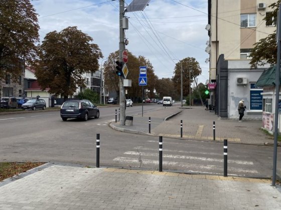 Здається окреме приміщення, район 12 школа. Ровно