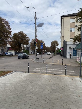 Здається окреме приміщення, район 12 школа. - фото 1