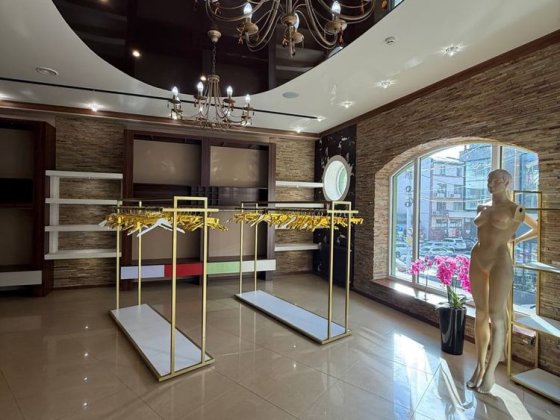 Центр. Оренда. Комерційного приміщення. 107 м.кв. Ужгород