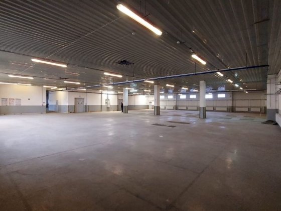 Оренда виробничого комплексу 5500м2 висотою від 5м до 7м  в Чернівцях Чернівці