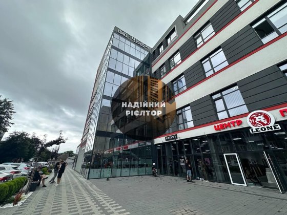Оренда приміщення в БЦ «Толока». Є вода/каналізація Чернівці