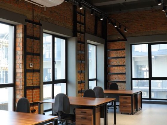 Оренда офісів 100-700м2 у новому бізнес-центрі в Ужгороді Ужгород