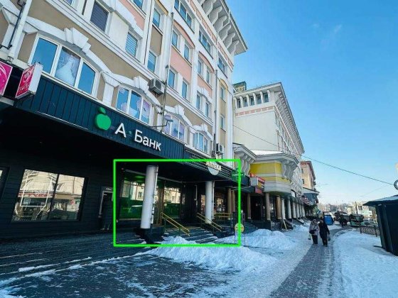 ЦЕНТР 90м2 Здам ФАСАДНЕ приміщення з АКТИВНИМ ТРАФІКОМ біля Зупинки Ровно