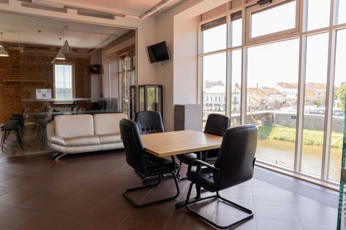 Оренда простору для подій, навчання та зустрічей | Центр міста - фото 1