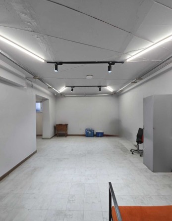 Оренда комерційного приміщення 230 м2 - фото 1