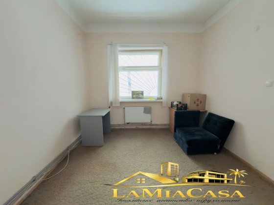 Оренда комерційного приміщення Г. Майдану Чернівці