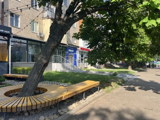 Нова ціна /Здається 54 м 2  Магазин Проспект Незалежності Чернівці