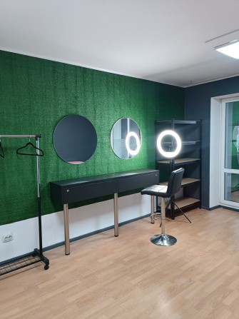 Оренда місця, оренда кушетки, оренда столика - фото 1