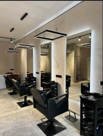 ОРЕНДА салон-краси .
В.Чорноморська 
масажисти , косметолог , і - фото 1