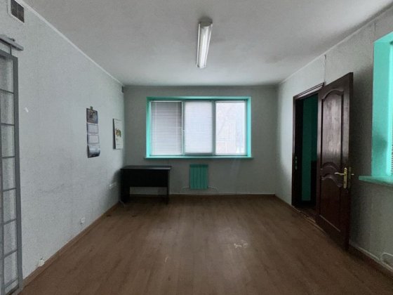 Оренда офіс 30 м вул. Любецька Чернигов