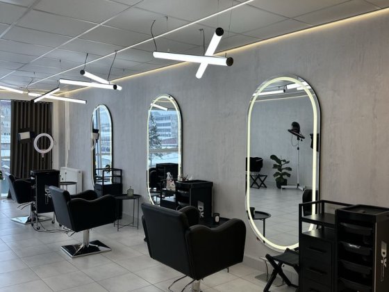 Оренда робочого місця для майстрів колористів та перукарів Чернівці