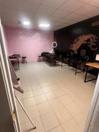 Кабинет в салоне красоты, безопасное помещение, центр - фото 1