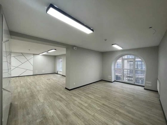 Оренда офісу 220,6 м2 на вул. Воздвіженська + паркомісця. Власник Киев