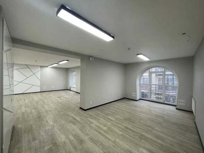 Оренда офісу 220,6 м2 на вул. Воздвіженська + паркомісця. Власник - фото 1