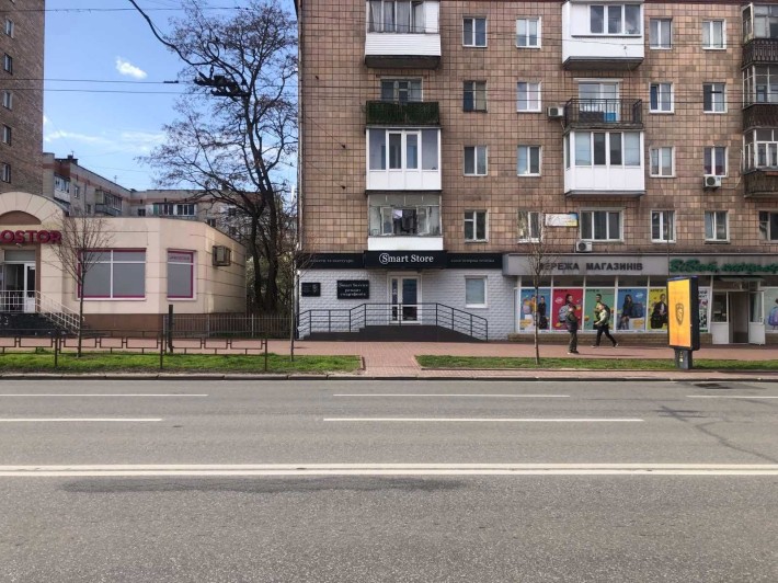 Оренда комерційного приміщення в ценрі міста .60 м .кв (можна частину) - фото 1