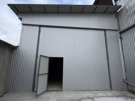 Здається новозбудований склад 300 кв  фура Чернівці