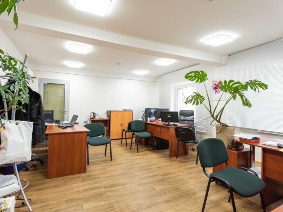 Офіс 35 м.кв./метро Дарниця/Генератор/БЦ "Інтелект Киев