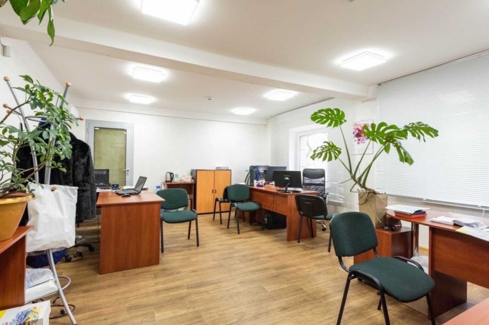 Офіс 35 м.кв./метро Дарниця/Генератор/БЦ "Інтелект - фото 1