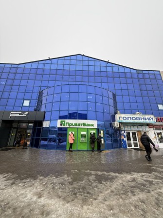 Оренда цокольного приміщення в ТЦ «Головний» , на вул.Ентузіастів - фото 1