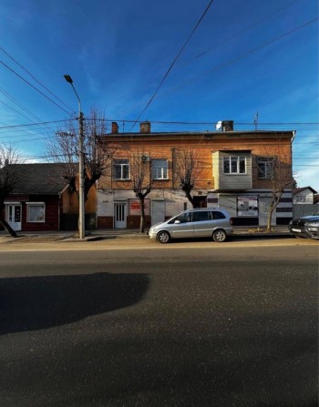 Здається фасадне приміщення під любий бізнес - фото 1