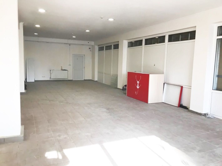 Оренда магазину 1 поверх 125 м2 - фото 1