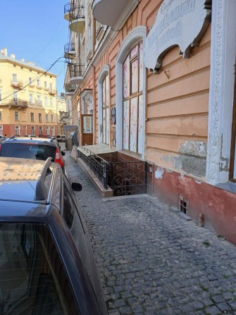 Здам в оренду приміщення в центрі міста Чернівці / помещение оренда - фото 1