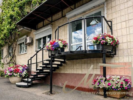 ОРЕНДА фасадного приміщення 46 м², м. Либідська, Малевича 111 Киев