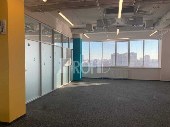 LOFT офіс в сучасному БЦ (1280 м2)