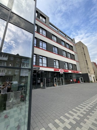 Оренда 100м² комерційного приміщення БЦ Толока вулиця Ясська - фото 1