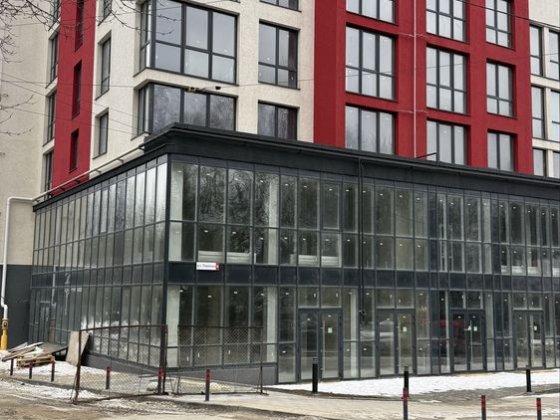 Здається фасадне комерційне приміщення вул.Рівненська Чернівці