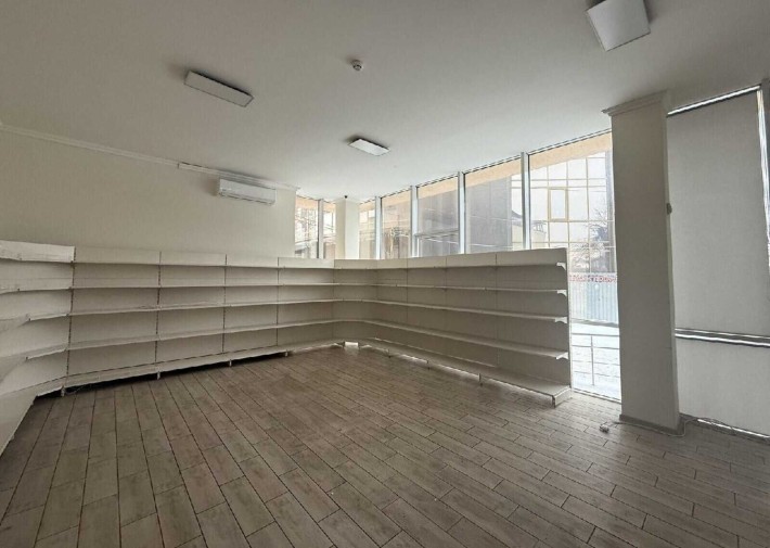 Здається комерційне приміщення на просп. Коцюбинського - фото 1