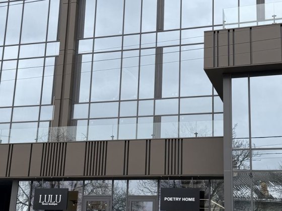 Оренда під клініку або офіс  топова локація окремий вхід Чернівці