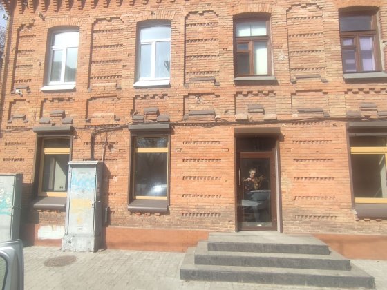 Оренда приміщення від власника,центр, на розі Мономаха та Вол.Великого