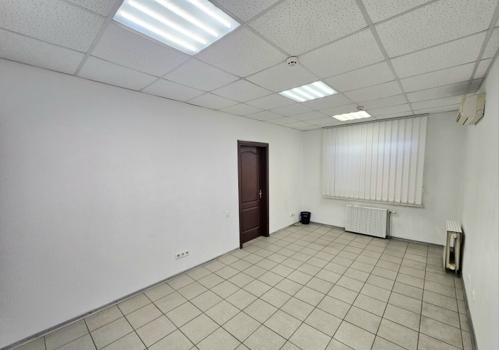 Оренда нежитлового приміщення Драгоманова 1-Б.Для бізнесу. - фото 1