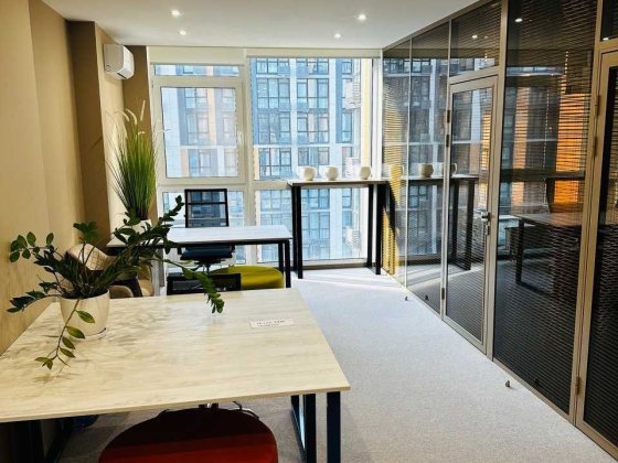 Оренда офісу в центрі,біля метро,вул. Маккейна Джона 3А, 120кв.м. без% Киев