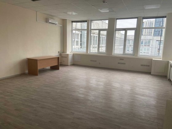 Оренда офісу в Бізнес Центрі, постійне електропостачання! Киев