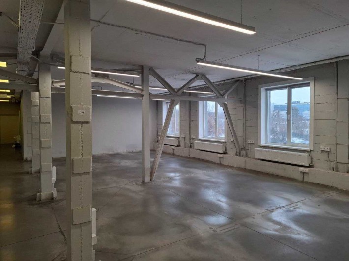 Печерськ офіс шоу рум  меблі лофт світло є 380 м2 Без комісії - фото 1