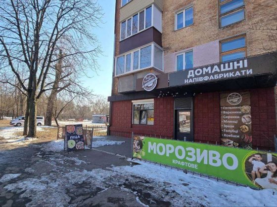 Оренда комерційного фасадного приміщення 84м2 Чернигов