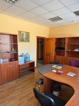 Оренда офісного приміщення 20,9 м2 по вул. Кільцева 7 (р-н ЗАЗ) - фото 1