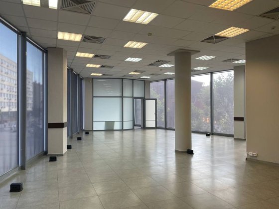 Сдам офис в центре, 160 м2, 300 м2 Дніпро