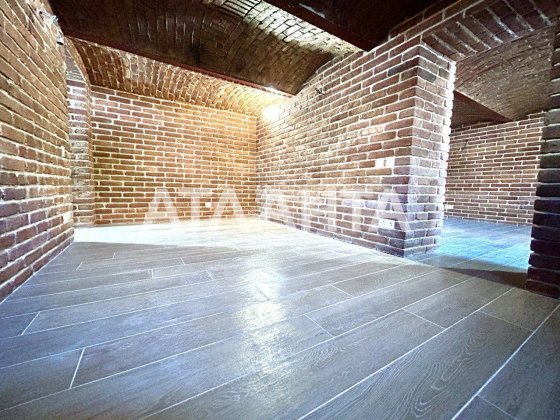 40 кВ м, центр, Ремонт,ПЕРША ЗДАЧА Чернівці