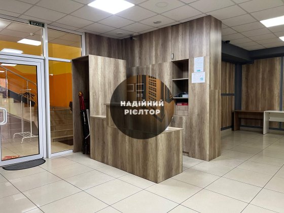 Оренда комерційного приміщення на Проспекті Черновцы