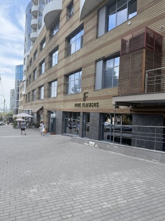 Сдам в аренду офис 300м2 в центре 2ой эт г.Днепр - фото 1