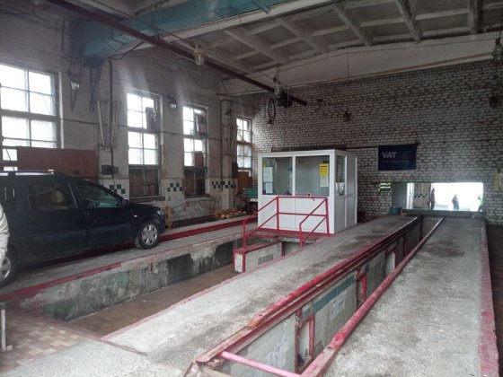 Бокс під СТО з великими воротами Черкаси