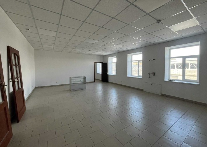 Здається комерційне приміщення на вул. Якова Шепеля - фото 1