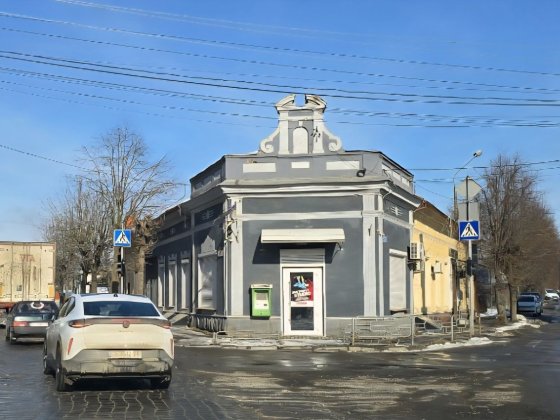 Приміщення на розі Заводської та Я.Мудрого Чернівці