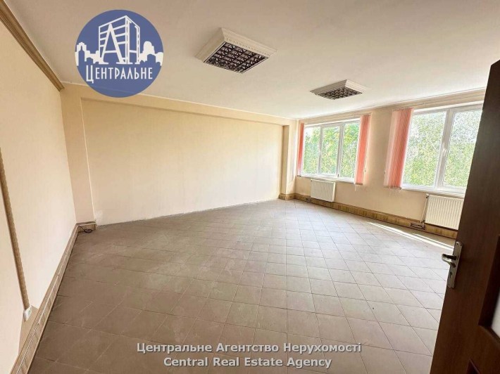Здаються в оренду офісні приміщення, цілий 4-ий поверх. - фото 1