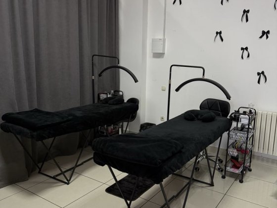 Здається в оренду кушетка , місце для майстра перманенту , лашмейкера Вінниця