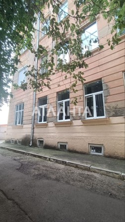 Оренда комерційного приміщення на Вавілова 135 м2 цоколь - фото 1