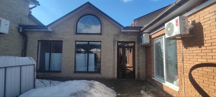 Оренда приміщення 27 кв.м. з ремонтом, окремий вхід, Замостянський р-н - фото 1